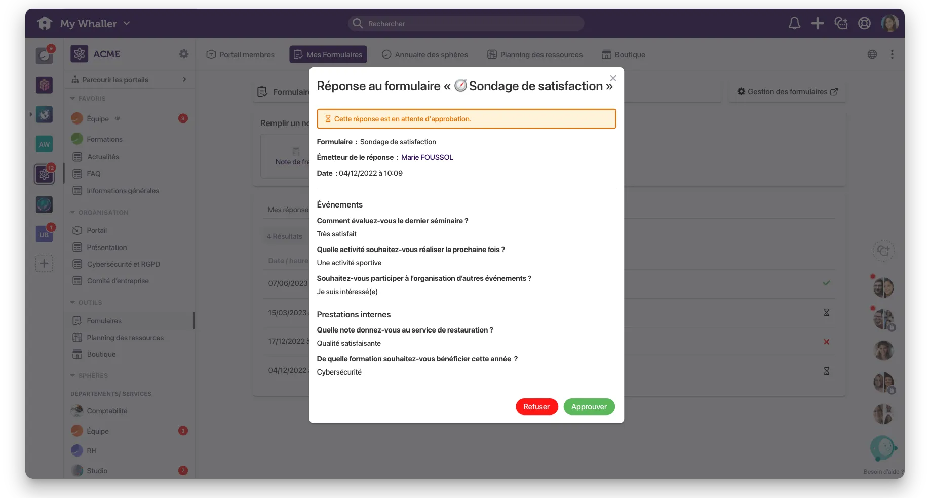 lang.features-forms-harvest-data-carousel-answers-approval-alt